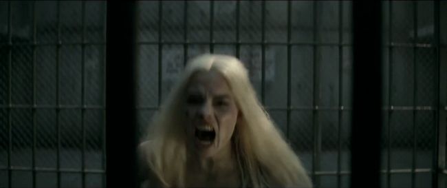 Margot Robbie como Harley Quinn en el suicidio remolque escuadra por DC Comics de Warner Bros.